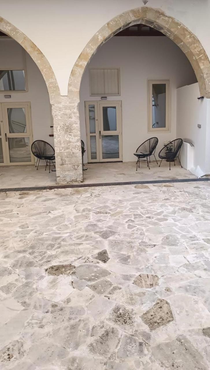 Limassol Old Town Mansion Hotel Buitenkant foto