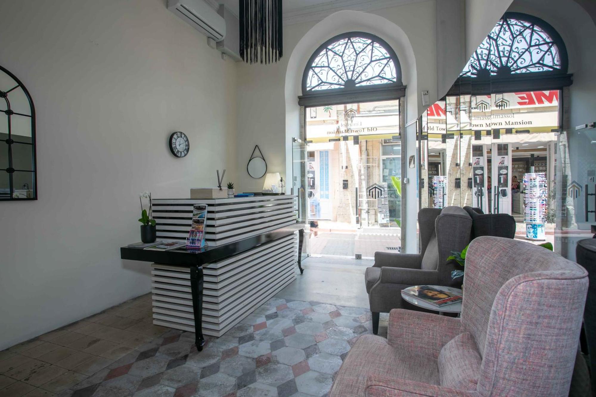 Limassol Old Town Mansion Hotel Buitenkant foto