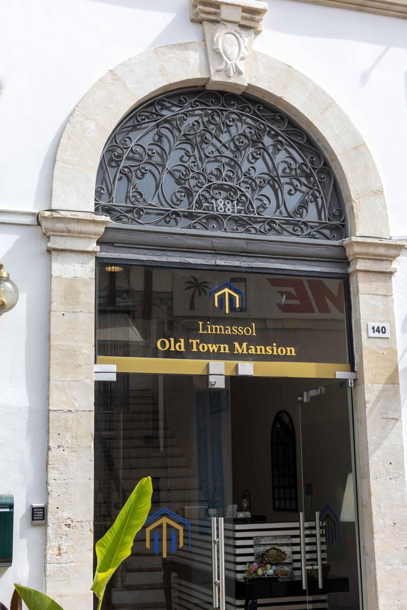 Limassol Old Town Mansion Hotel Buitenkant foto